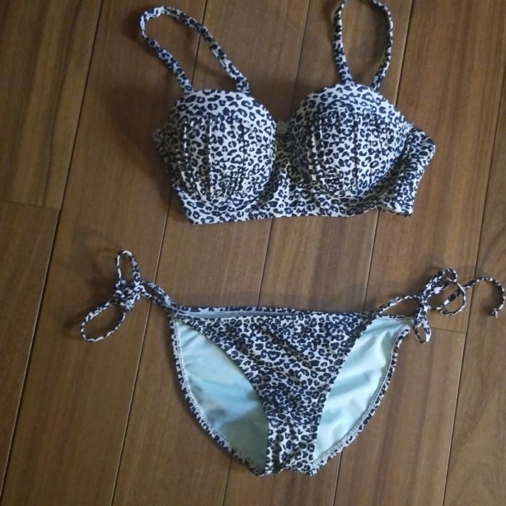 Leopard Bikini